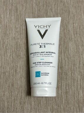 Vichy Pureté Thermale 3-in-1 One Step Cleanser